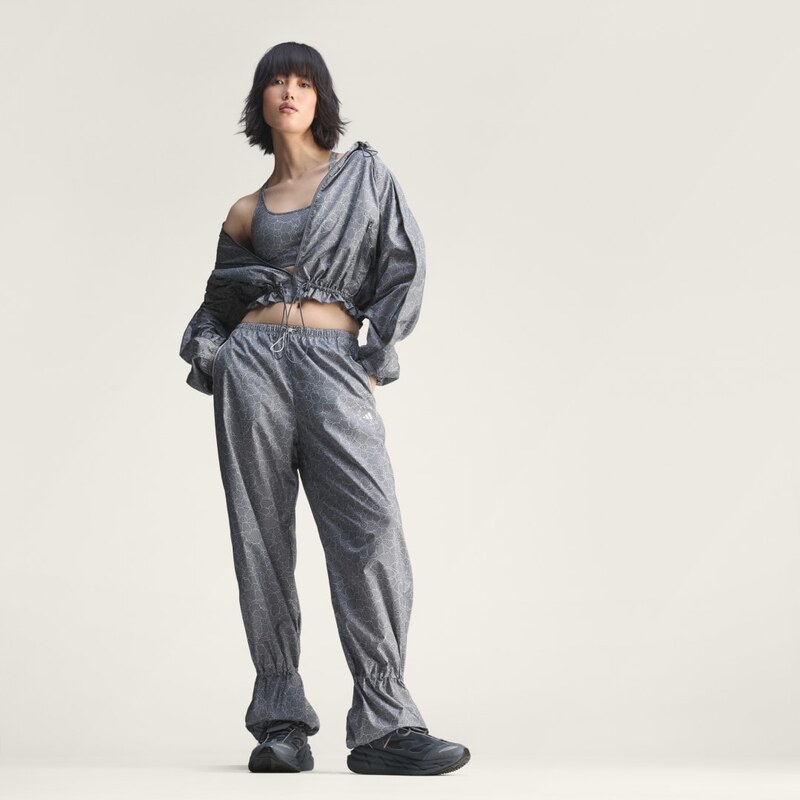 Sportovní kalhoty adidas by Stella McCartney s potiskem