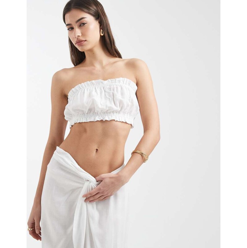 Aray bandeau beach top with embroidery in white