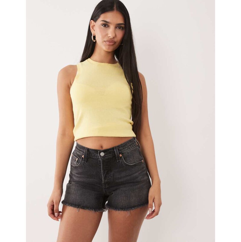 Levis 501 hourglass denim shorts in washed black 113880353