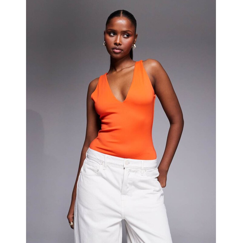 Good American deep v bodysuit in bright orange