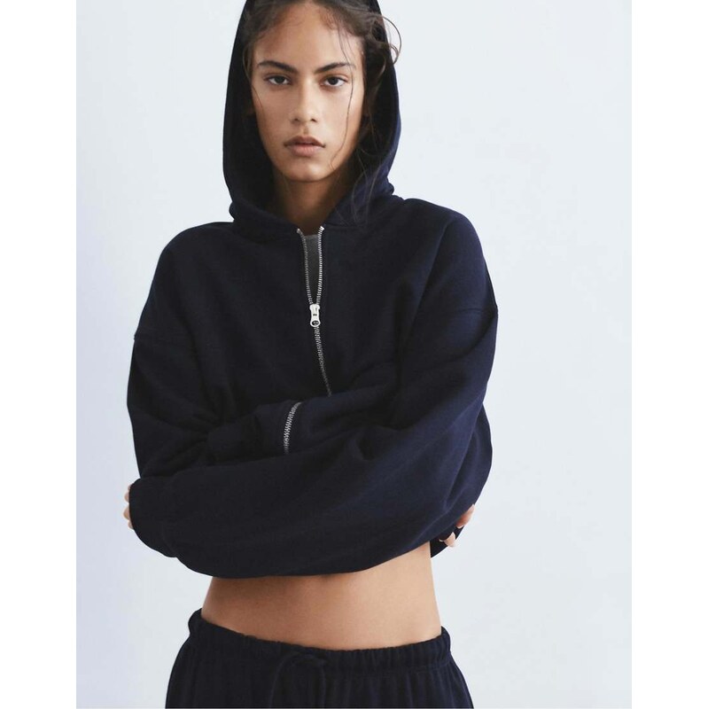 Pull&Bear Zip-up hoodie in navy 113880630