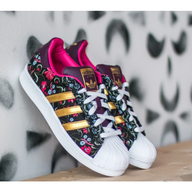 adidas Originals adidas Superstar W Core Black/ Gold Metal/ Merlot US 9 -  GLAMI.cz