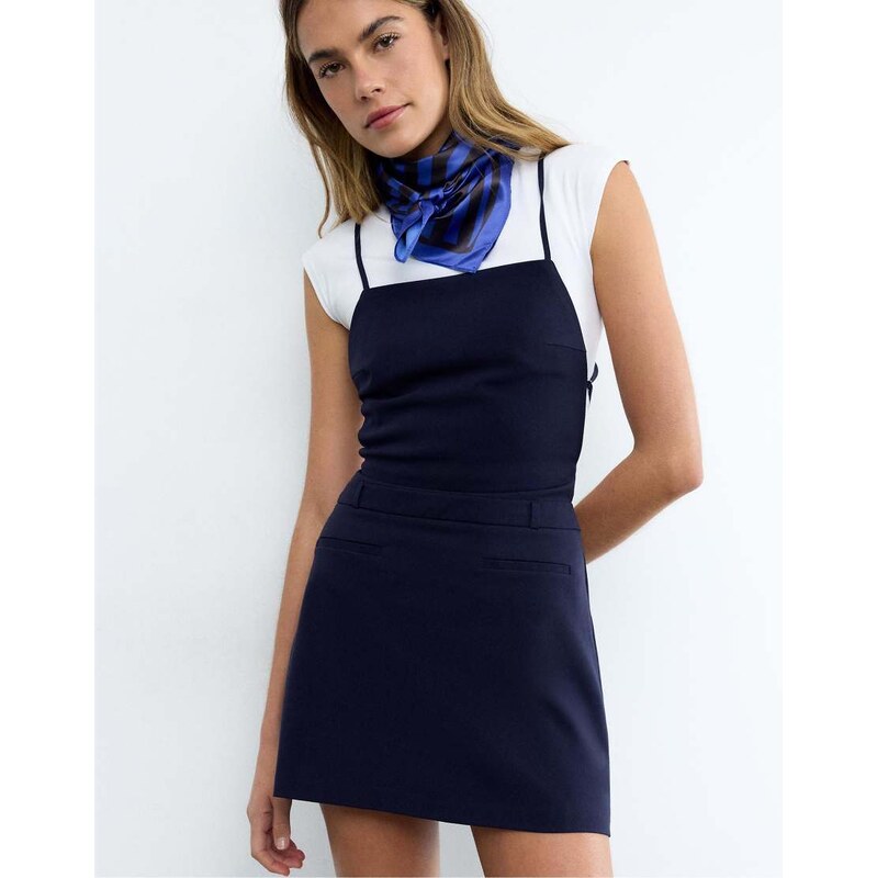Stradivarius Short pinafore dress in dark blue-Navy 113881805