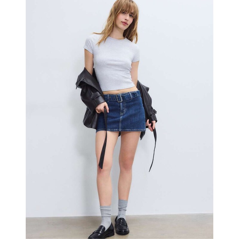 Stradivarius Denim skort with belt in medium denim wash-Blue 114082731