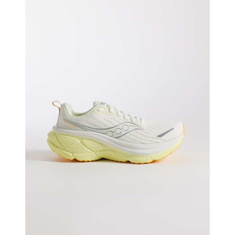 Saucony Hurricane 25 running trainers in ivory and yellow-White 114154571