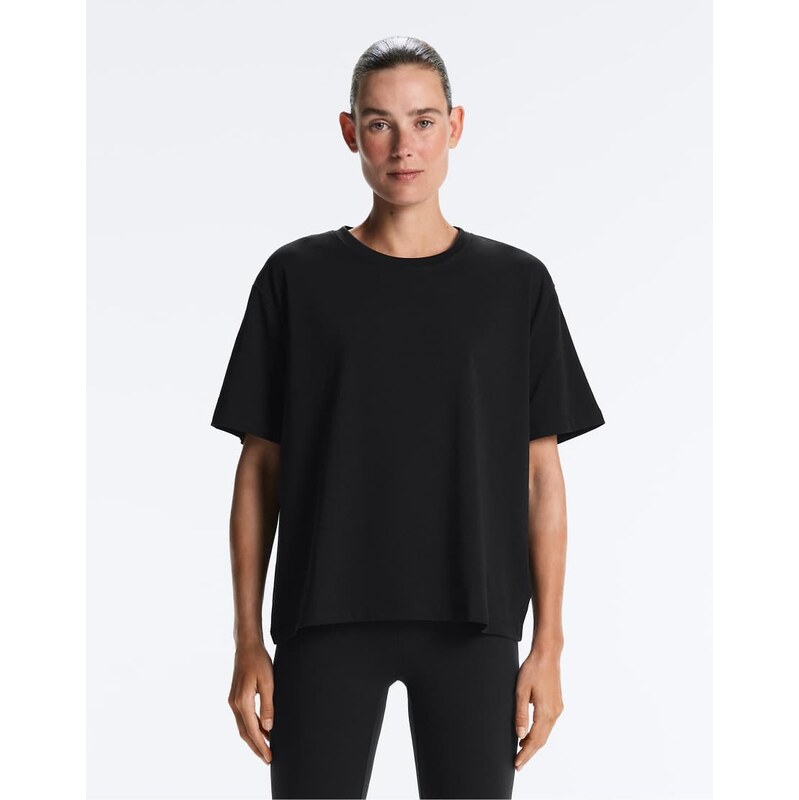 OYSHO Boxy short sleeve cotton blend t-shirt in black
