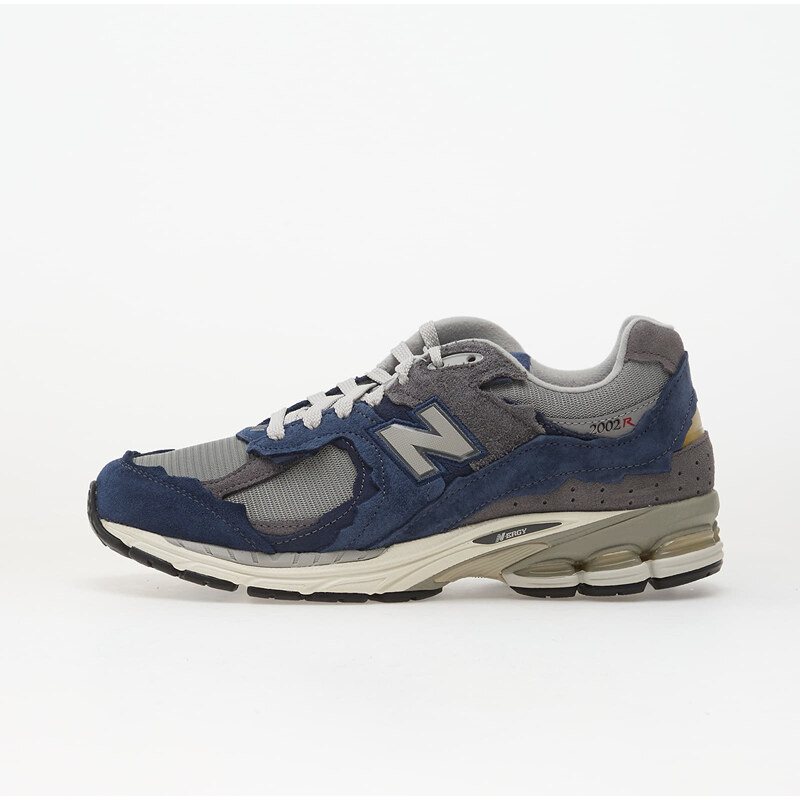 New Balance 2002R Navy/ Raincloud
