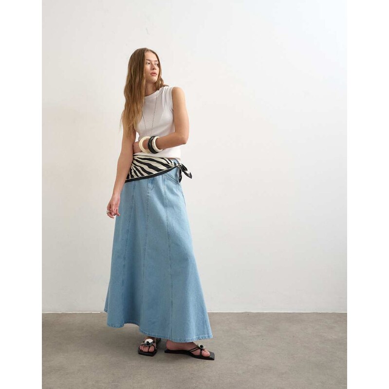 Topshop denim seamed circle skirt in bleach-Blue