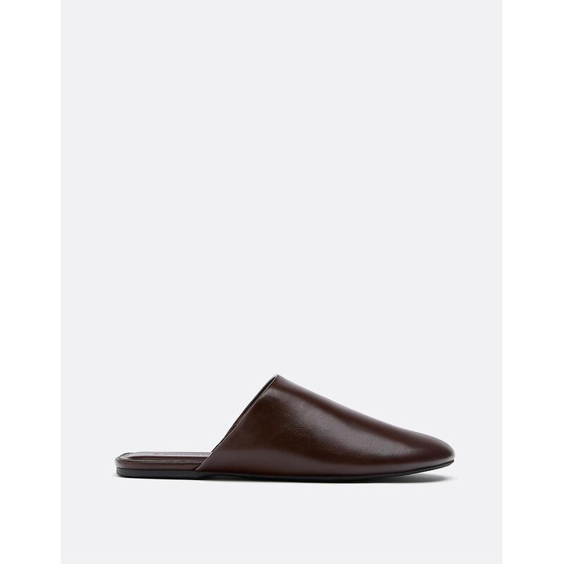 Stradivarius Leather effect slippers in brown