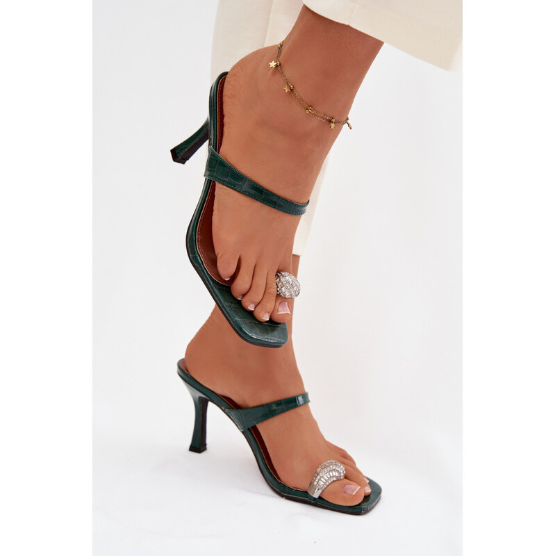 Klapky na podpatku model 225133 Step in style