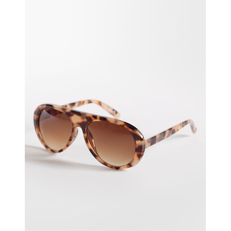 Jeepers Peepers flat top round sunglasses in light tort with