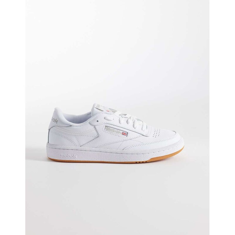 Reebok Club C 85 womens trainers in white with gum sole
