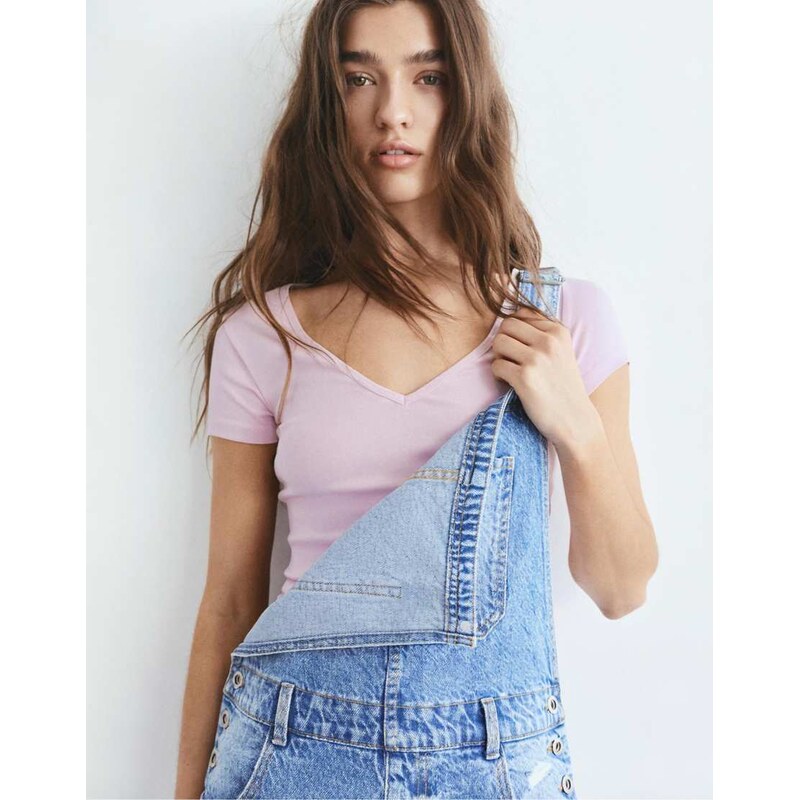 Pull&Bear V-neck t-shirt in pink