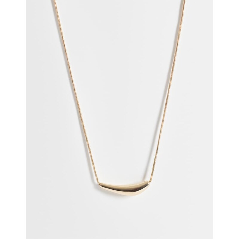 ASOS DESIGN short necklace with molten pendant detail in gold
