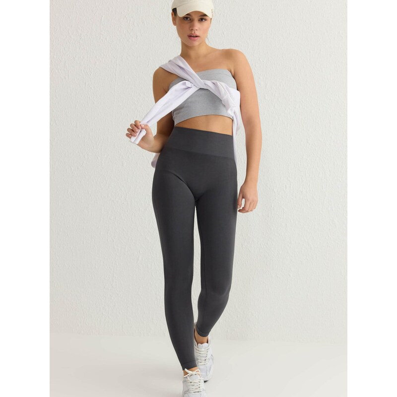 Trendyol Legíny antracitová 114302360