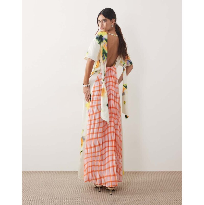 ARRANGE t-shirt maxi dress with low back in mixed print-Multi 114341522