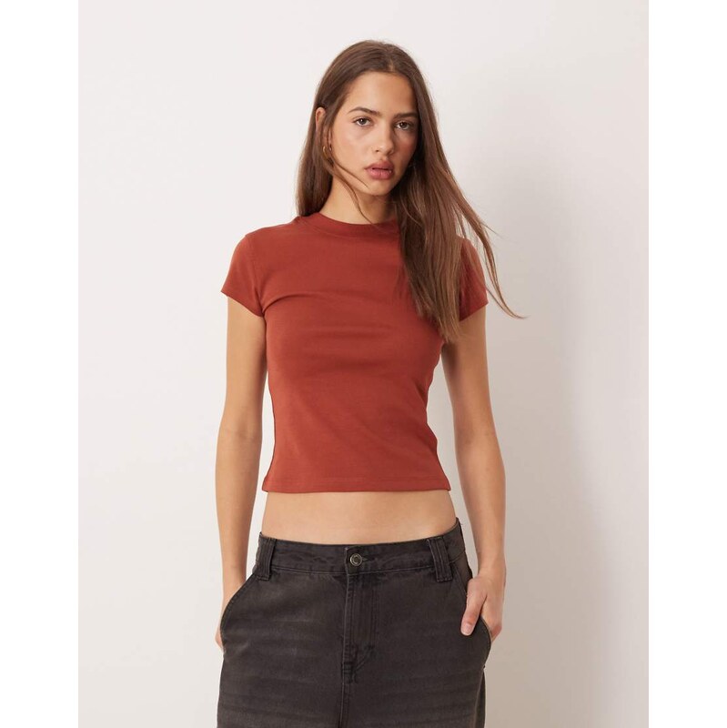 ASOS DESIGN 90s Baby tee in rust-Red