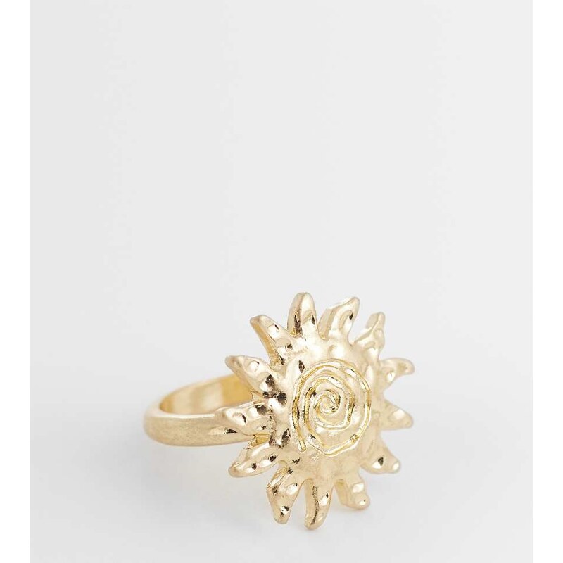 ASOS Curve ASOS DESIGN Curve ring with sun design in gold tone 115522592