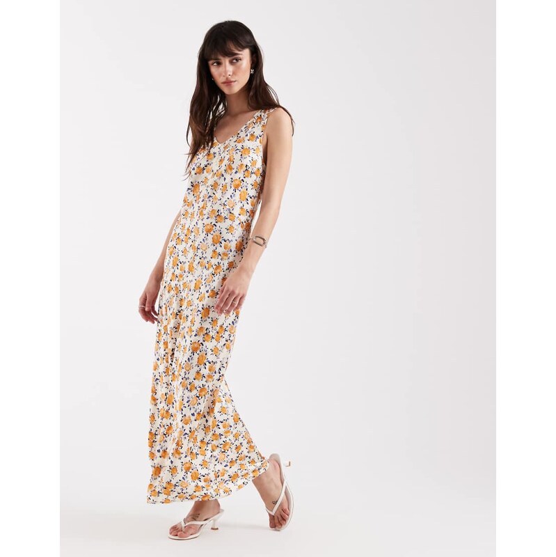 AWARE sleeveless v-neck maxi dress in cream floral print-White 114343156