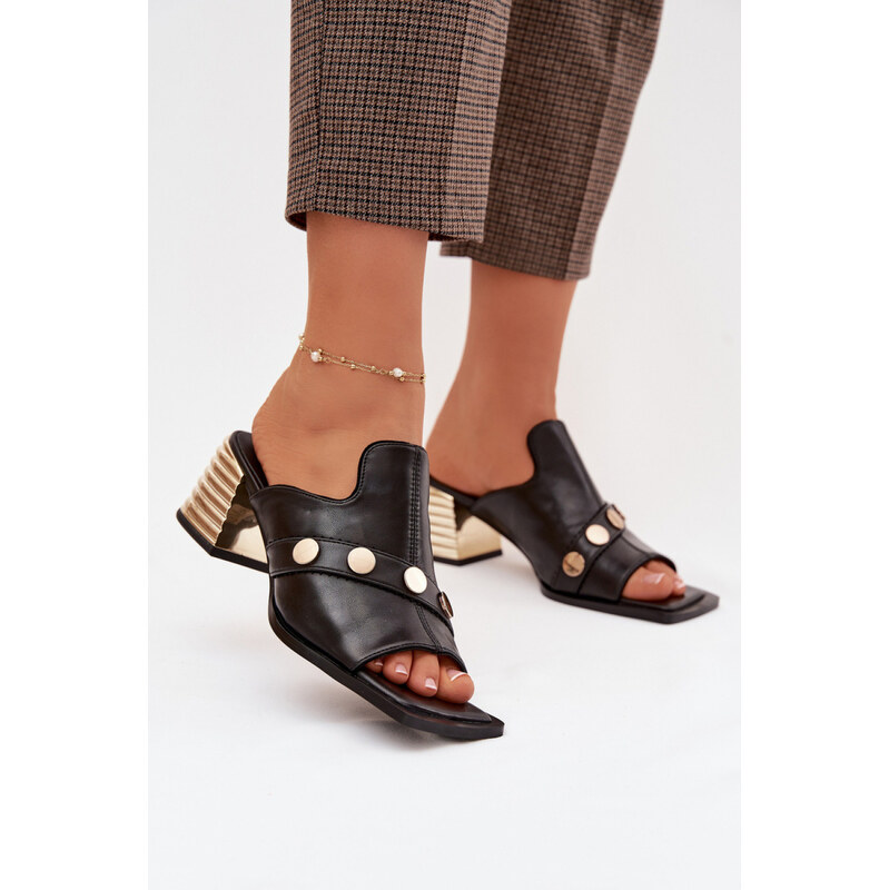 Klapky na podpatku model 225350 Step in style