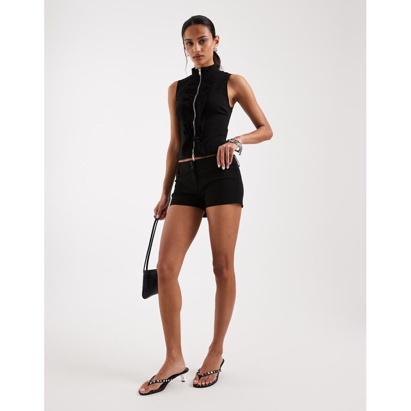 Motel co-ord Janei tailored hot pants in black