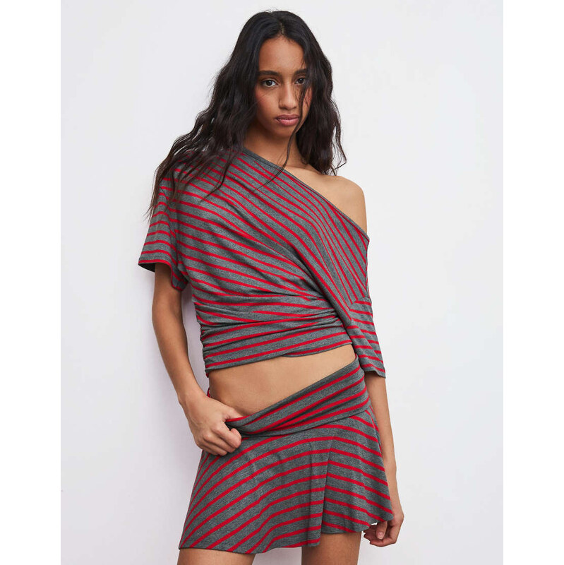 Bershka Mini skirt with double turn-up waist in red