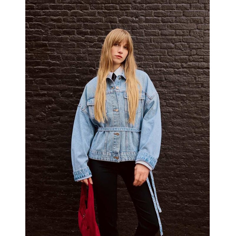 Bershka Oversize denim jacket in mid blue 114375618