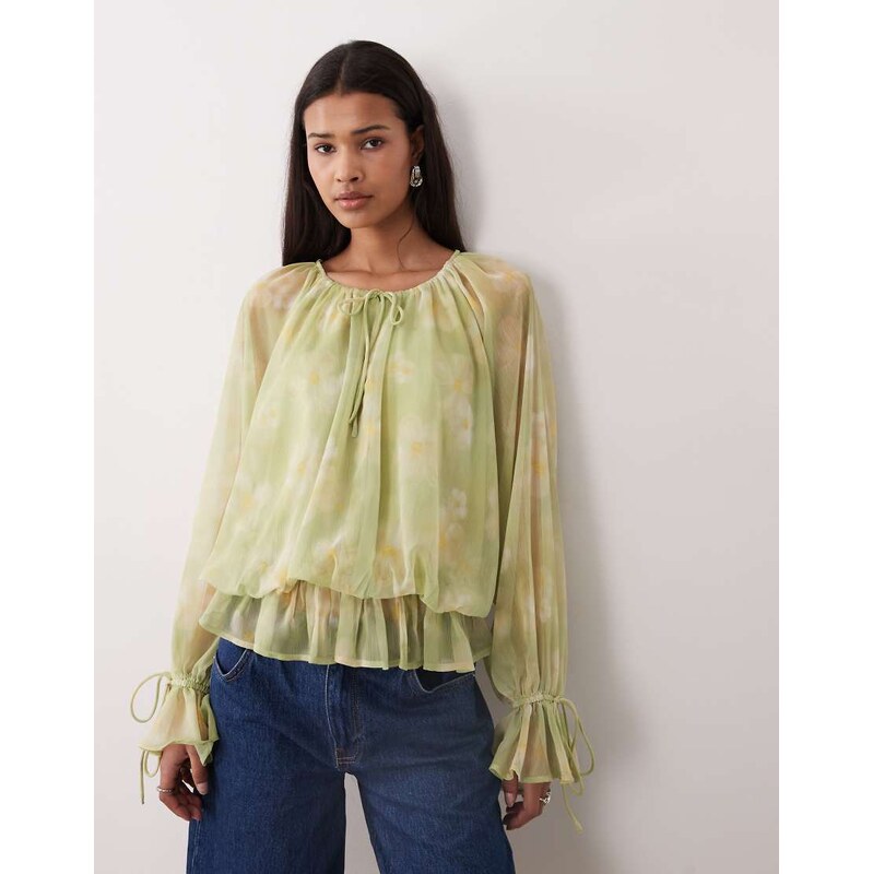 Gina Tricot ruffle blouse in green floral print