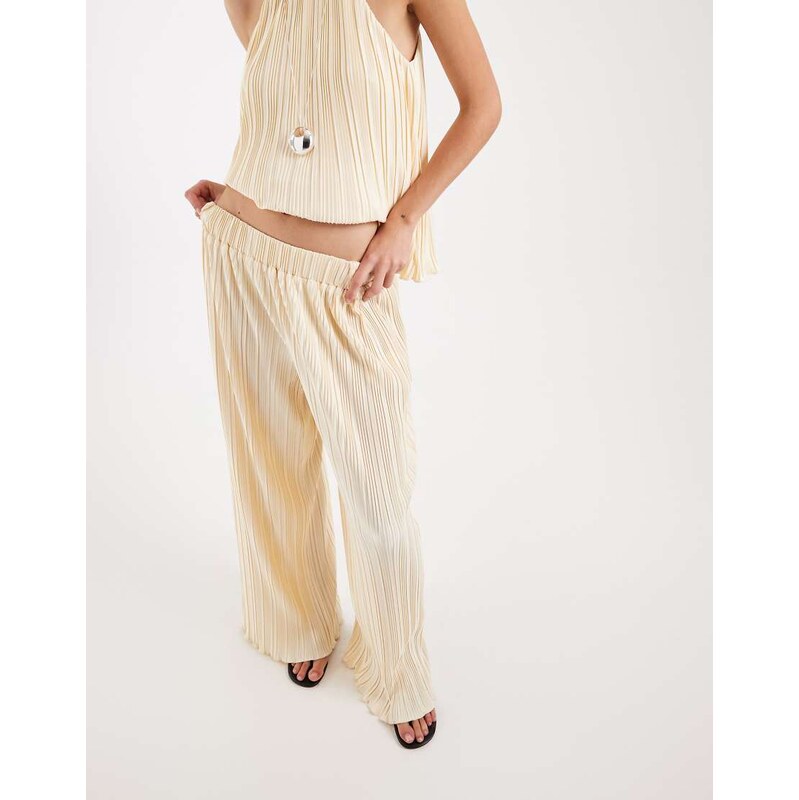 4th & Reckless plisse wide leg trouser co-ord in lemon-Yellow 114403731