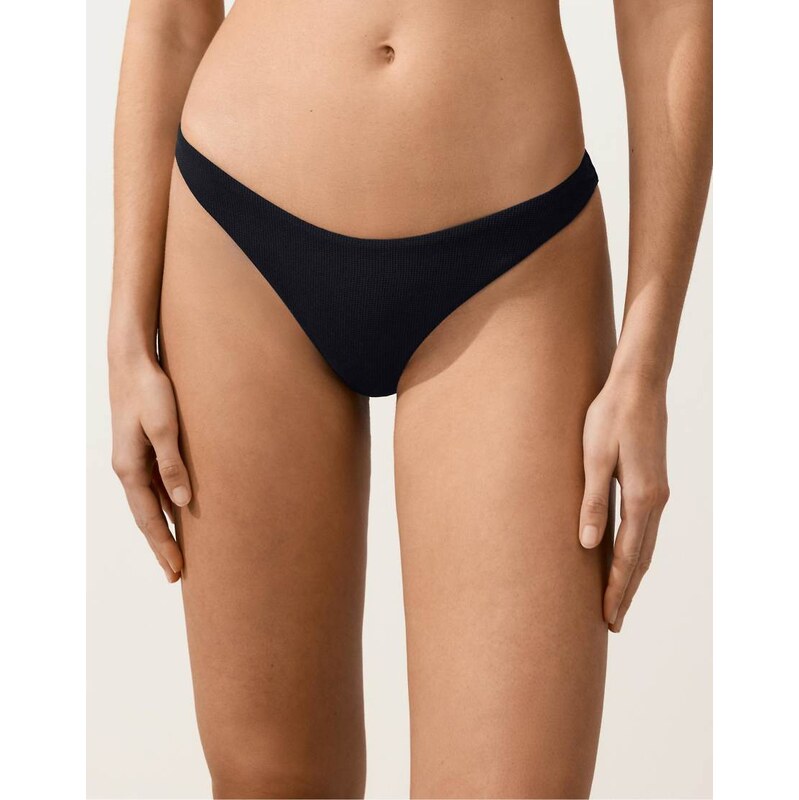 OYSHO U-cut piqué medium-coverage bikini bottoms in black 114403959