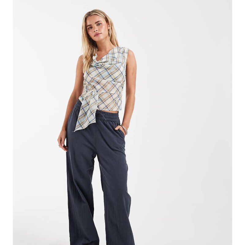 ONLY Petite wide leg linen look trousers in washed navy 115519472