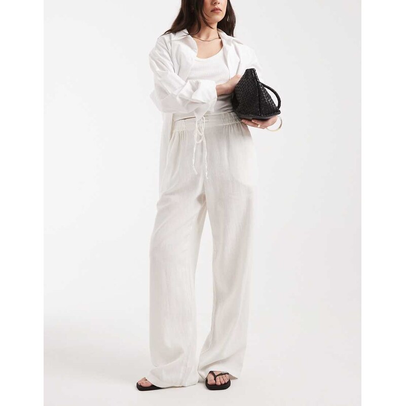 New Look linen wide leg trousers in white