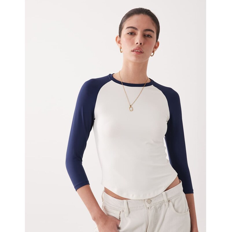 ASOS DESIGN polyamide quarter sleeve baseball tee in navy-Multi