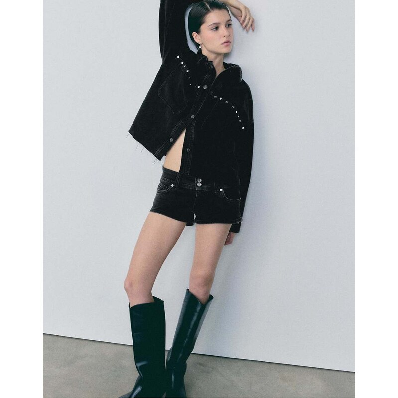 Stradivarius Cropped studded denim overshirt in black denim wash
