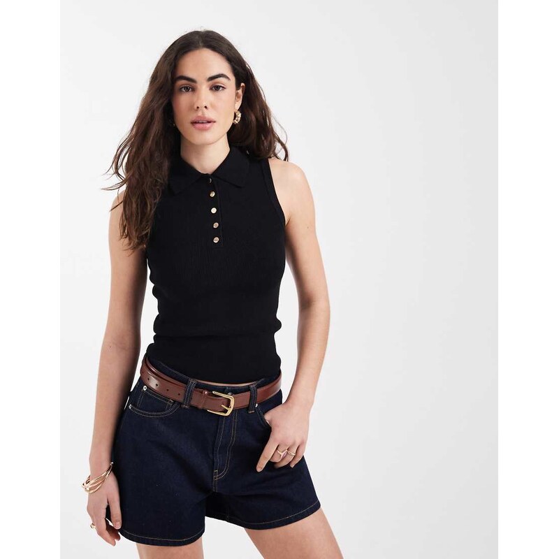 New Look polo vest in black 114413592