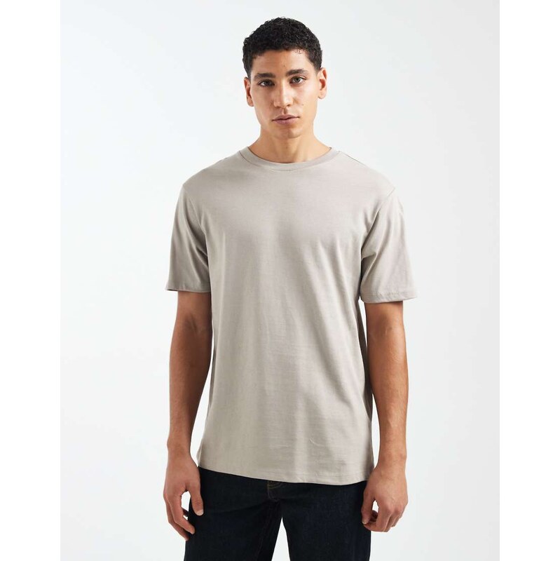 ASOS DESIGN Essentials regular fit t-shirt with regular fit in