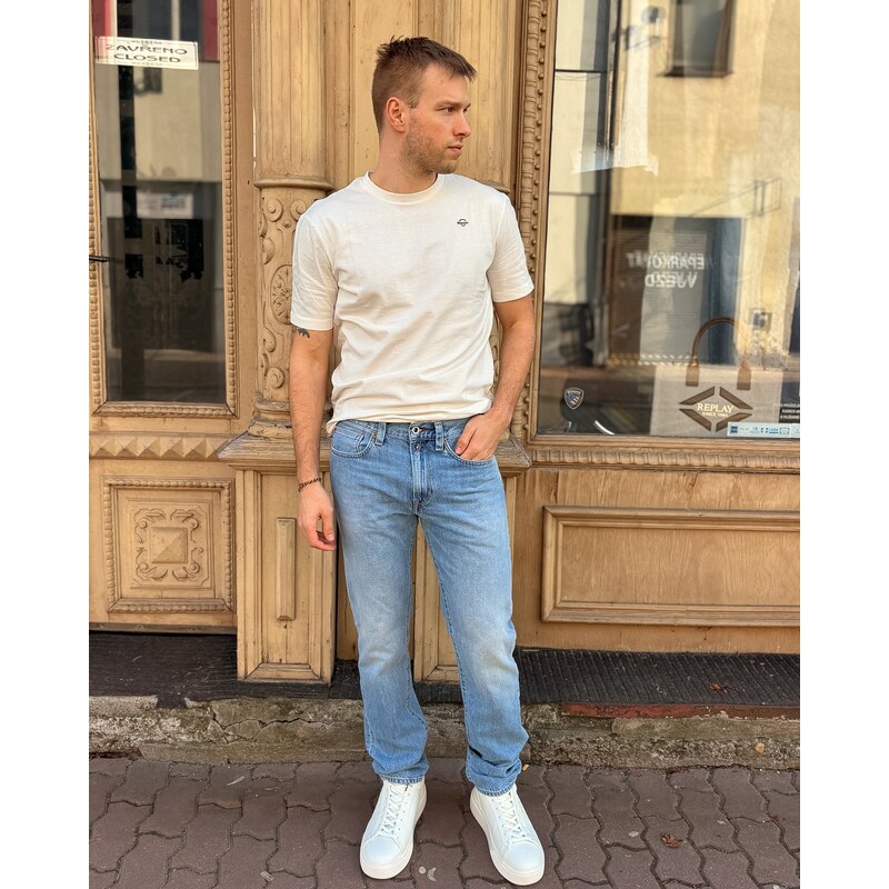 PÁNSKÉ DŽÍNY REPLAY NEAAL SLIM-FIT STŘIHU - M1038R.000.800 18A