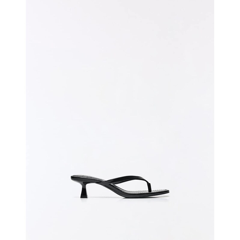 Bershka Heeled thong sandals in black