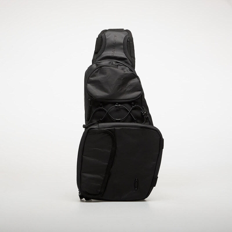 Taška Oakley Latitude Flex Belt Bag Blackout Universal