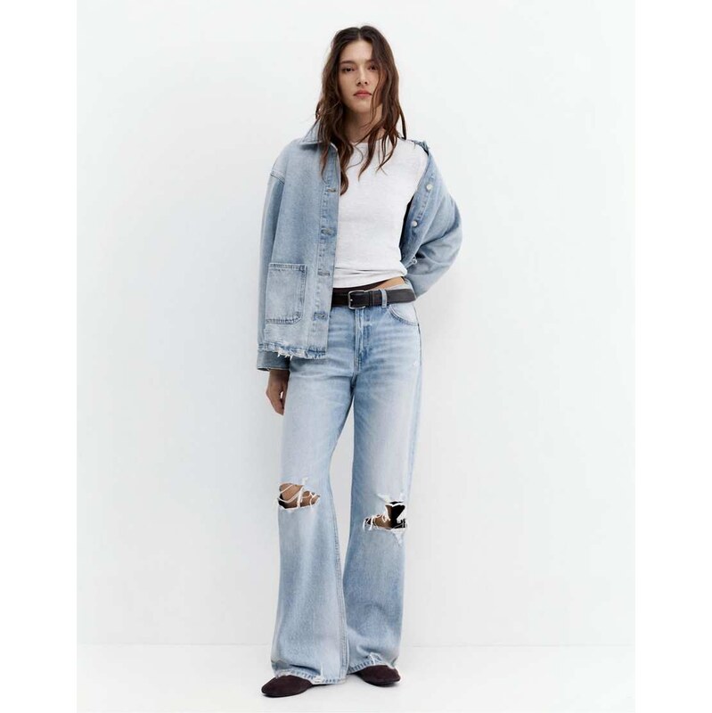Pull&Bear Ripped boyfriend jeans in pale blue