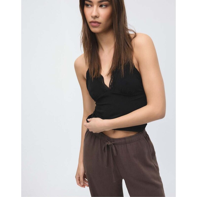 Stradivarius Flowing trousers with linen in brown