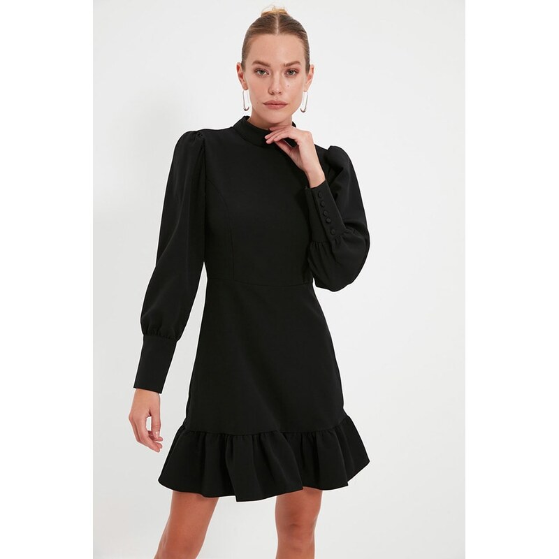 Šaty trendyol Schwarz 1986608 115439435