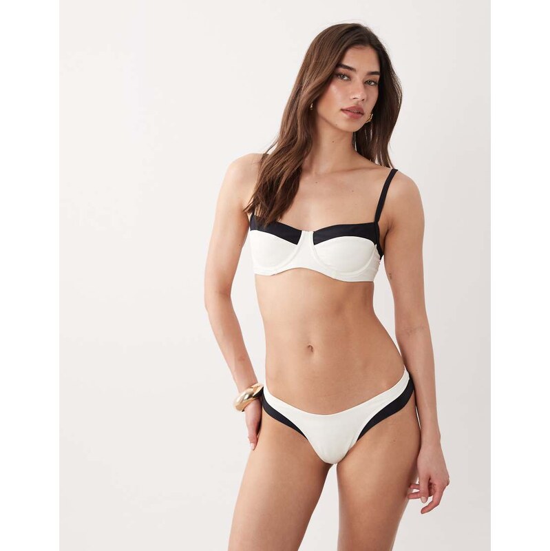 Free Society Free Sociey monochrome high leg bikini bottom in white 114514009