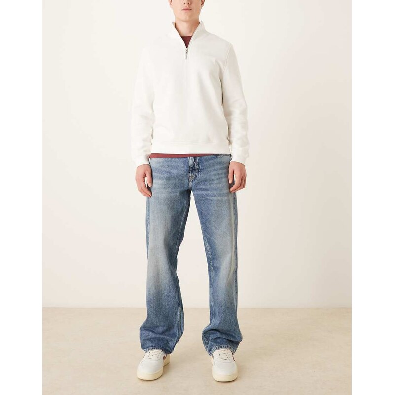 Calvin Klein Jeans 90s straight fit jeans in mid wash blue