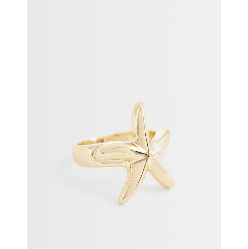 DesignB London starfish ring in gold