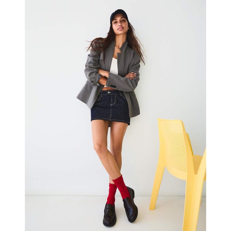 Bershka Blazer with darted back in grey 114514296