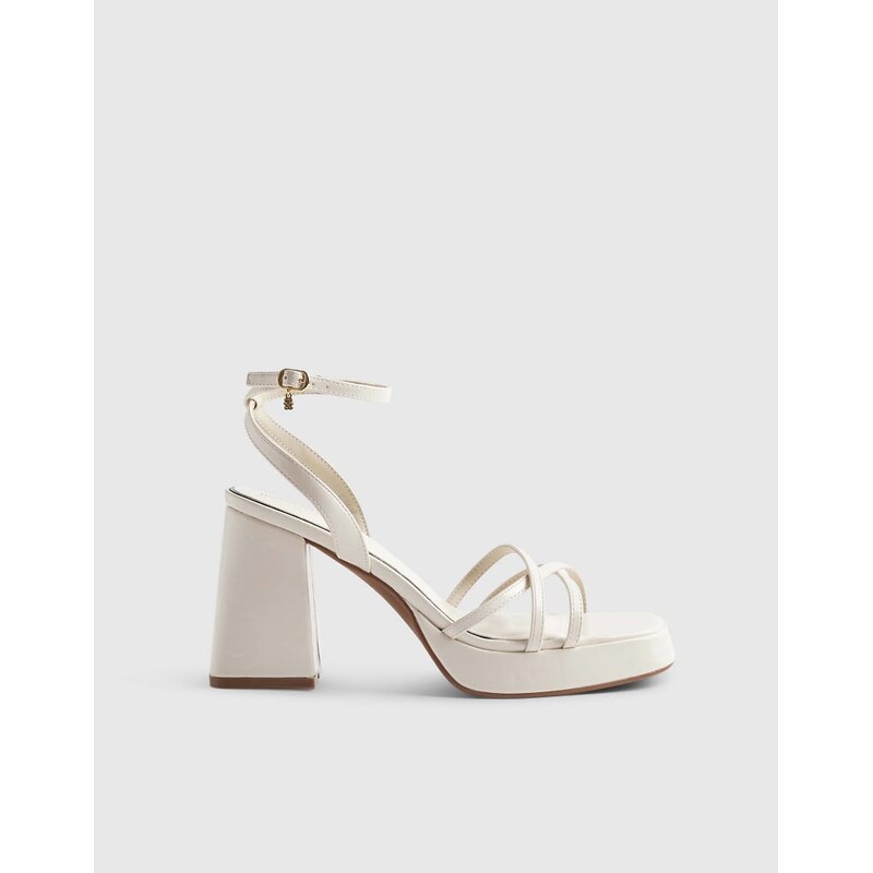 River Island Block heel cross strap sandals in white 114523319