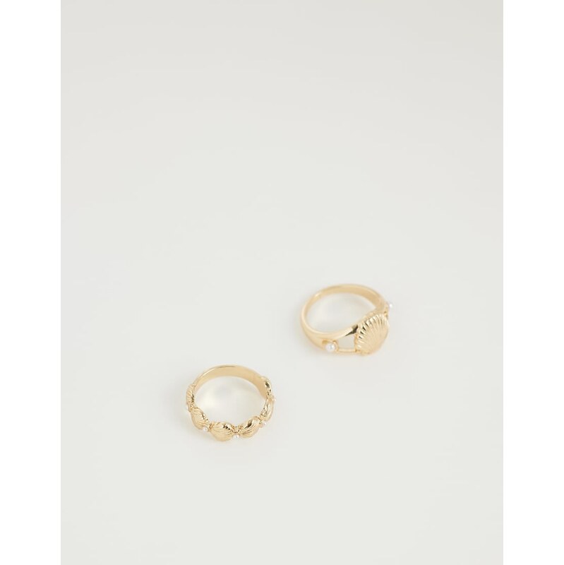 ASOS DESIGN pack of 2 mini sea-shell rings in gold tone 114561492