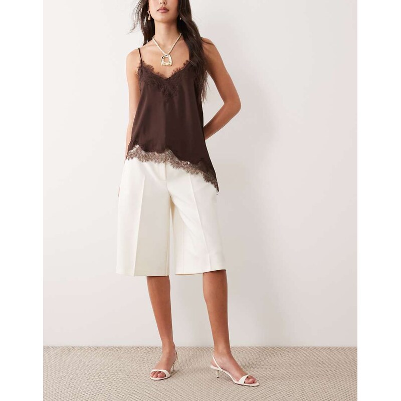 ASOS DESIGN wide leg clean bermuda in ivory-White