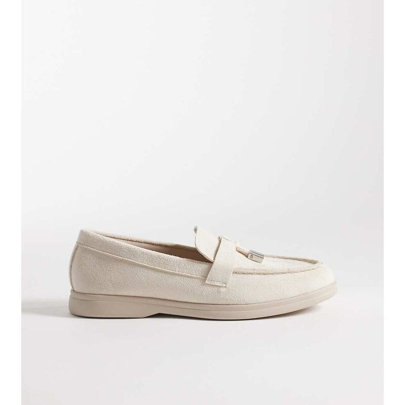 SEQWL Wide Fit tassel trim loafer in cream faux suede-White 115517640